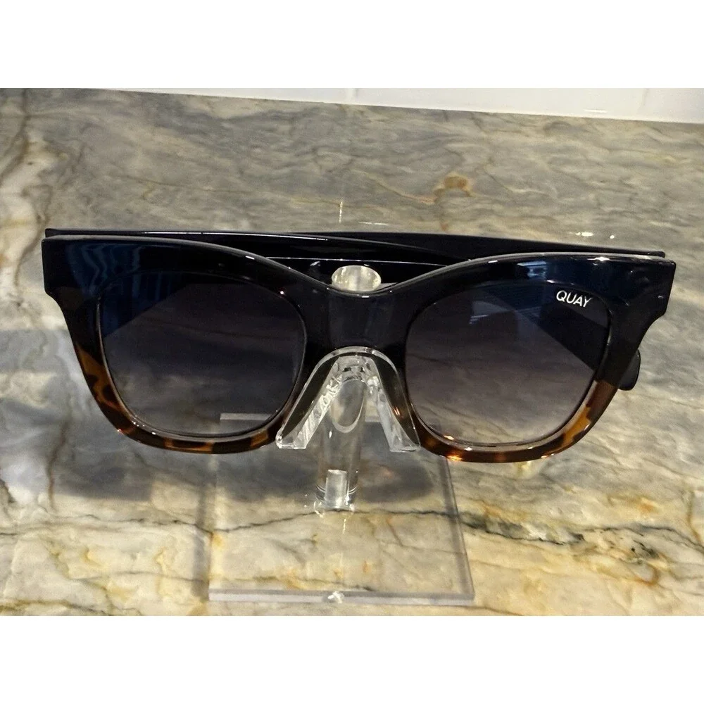 Quay Australia fade tortoise after